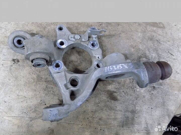 Кулак поворотный задний правый S60 2000-2009