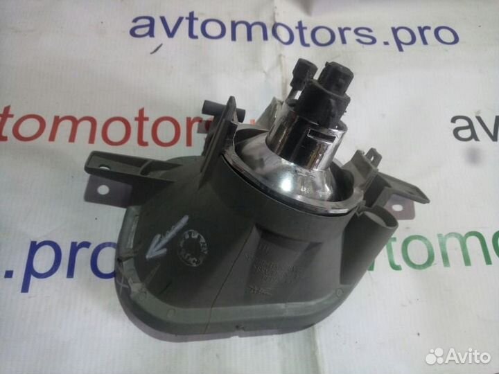 Фара противотуманная птф левая Volvo Xc90 02-05