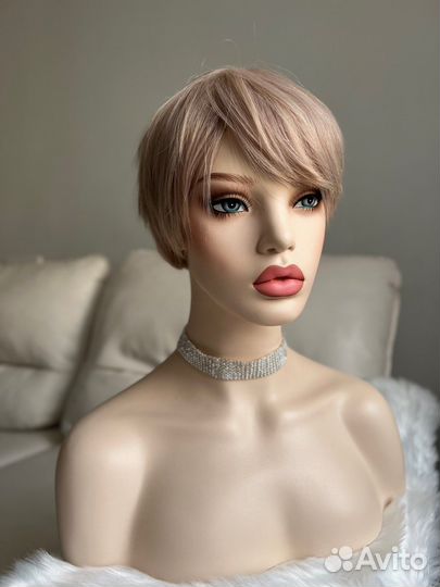 Парик стрижка натуральный