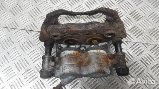 Суппорт тормозной передний правый mercedes benz sp