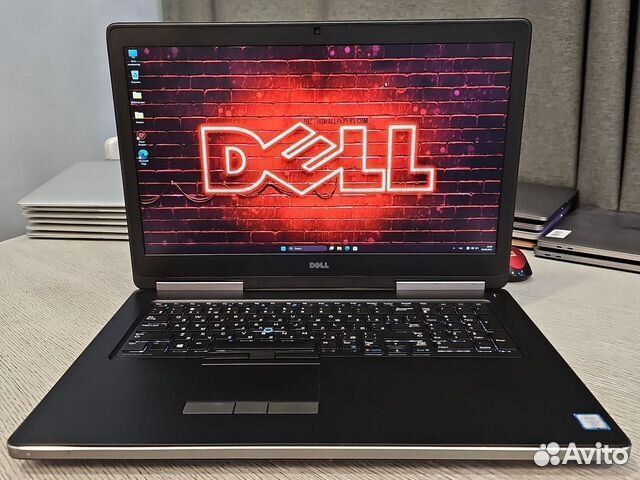 Dell 7720 IPS i7-6820HQ 8-ядер 16Gb/512SSD/8Gb