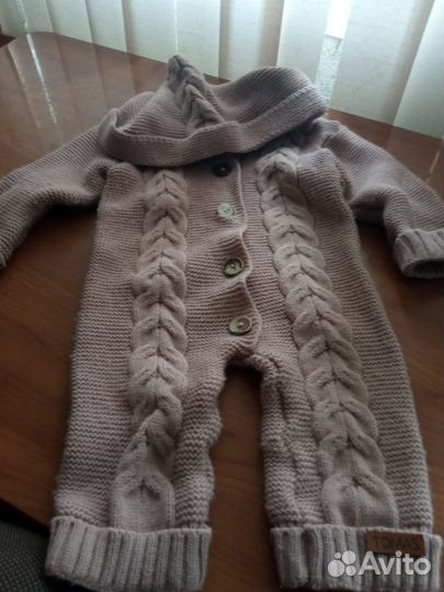 Веши для девочек от года