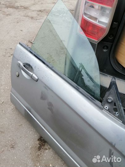 Дверь передняя правая на Субару Форестер SG