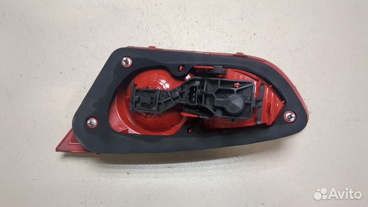 Фонарь крышки багажника Seat Leon 2, 2010