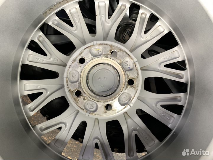 Колеса оригинал Lexus LX570 / LX450 R20