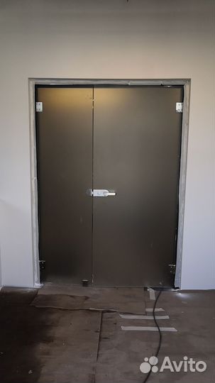 Перегородка стеклянная для офиса