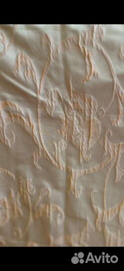 Шторы золотистого цвета