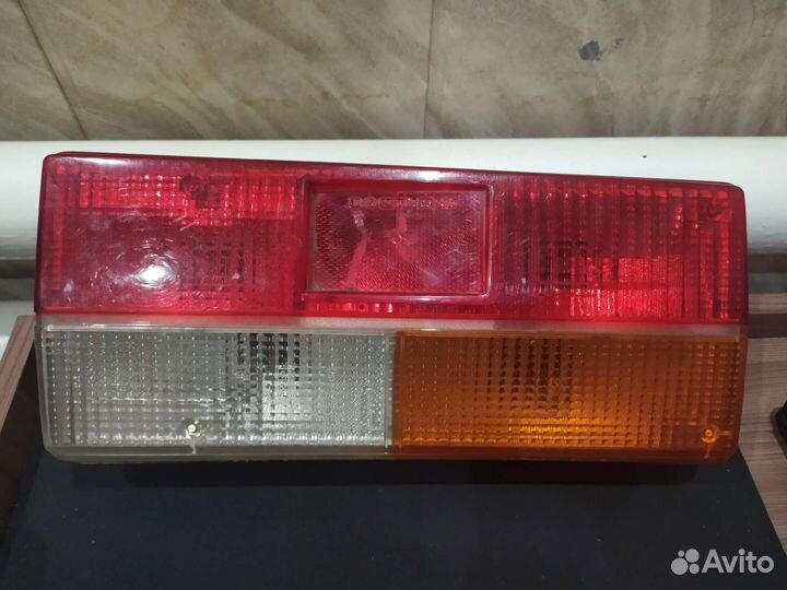 Задний фонарь 2107