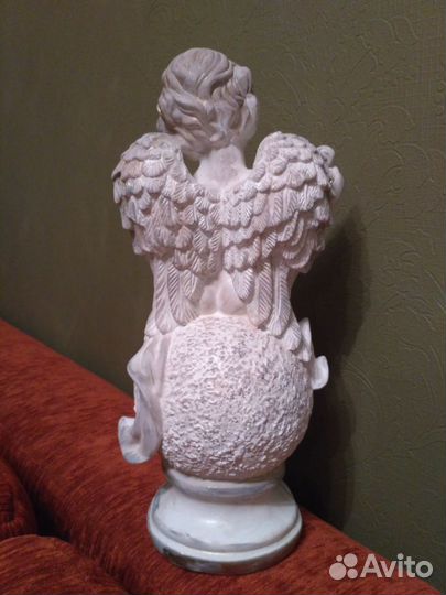 Лотом Игрушки статуэтки листай