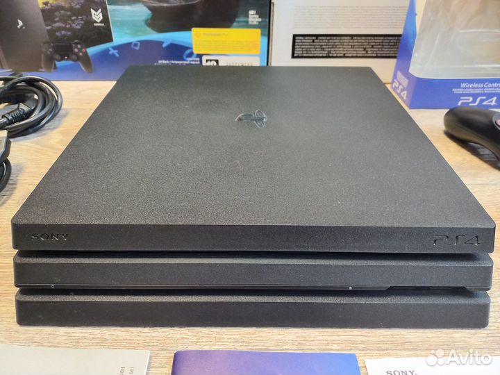 Sony Ps4 Pro 1tb, 2 геймпада, 260 игр