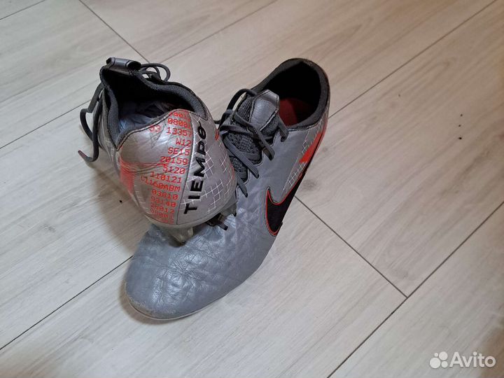 Бутсы naik tiempo