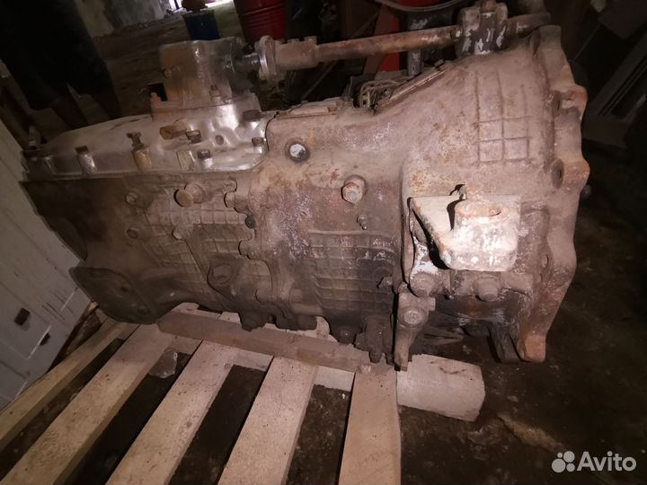 Запчасти на камаз бу