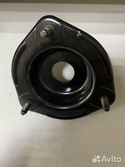 Опора заднего амортизатора Хендай Акцент