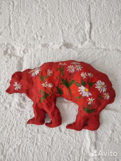 Скульптура на стену Красный медведь