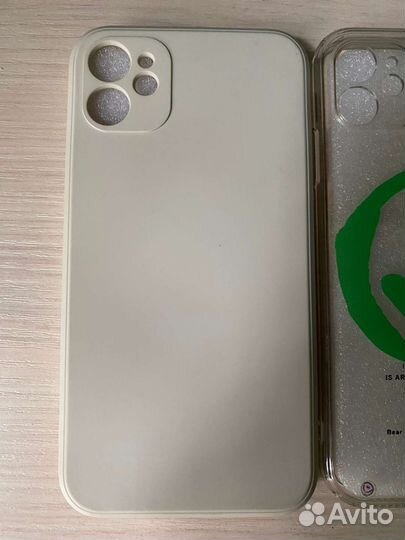 Чехол на iPhone 11