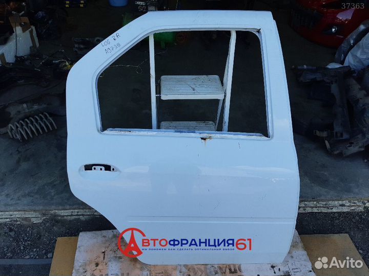 Дверь, 821002232R renault logan, 3037276