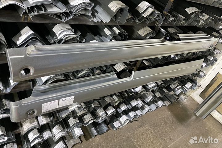 Порог левый Mercedes Vito W638 1995-2003 (Potrykus