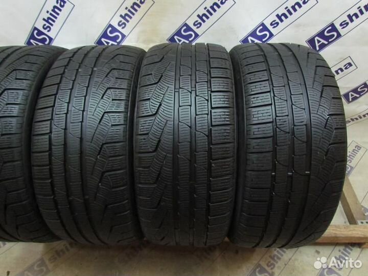 Pirelli Winter 210 SnowControl Serie II 245/45 R17 88R