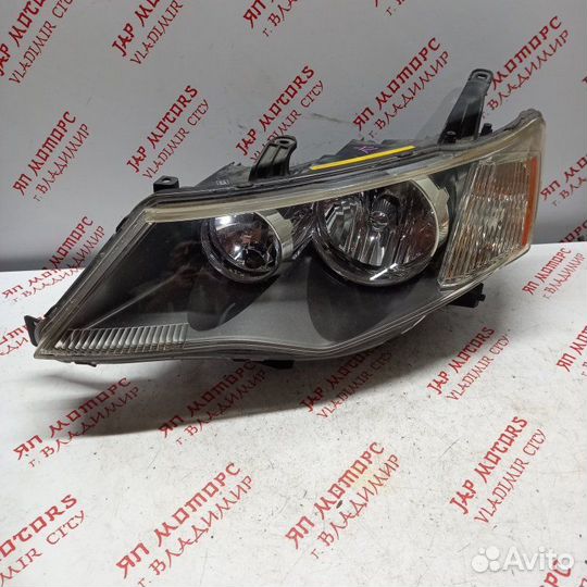 Фара ксеноновая передняя левая Mitsubishi
