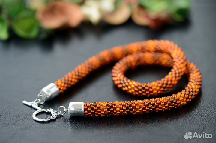 Колье жгут из японского бисера