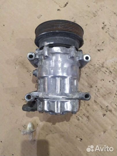 Компрессор кондиционера Renault Modus 2005г. 82003