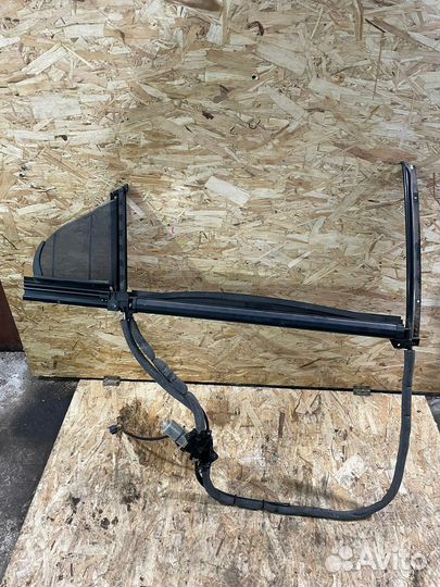 Задняя шторка двери Мерседес W221 правая