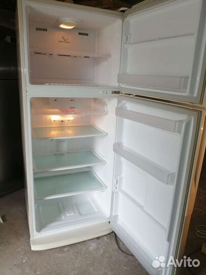 Холодильники бу