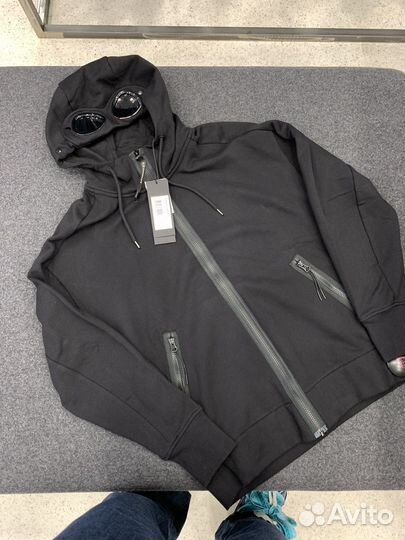 Худи C.P Company Google