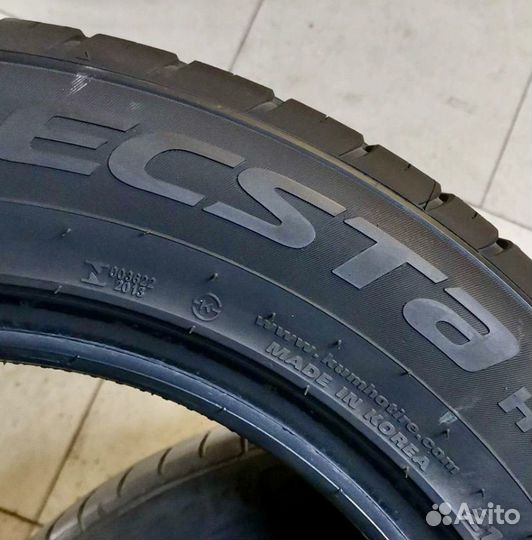 Kumho Ecsta HS51 215/60 R16