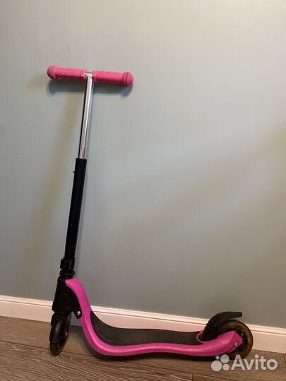 Самокат двухколесный