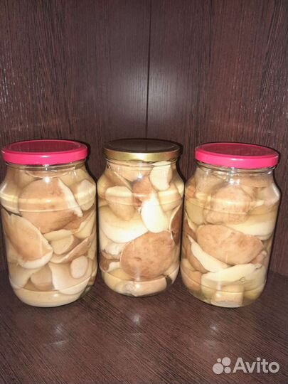 Грибы белые маринованые