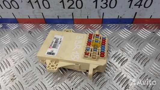 Блок предохранителей KIA CEE'D 1 (3BR18M102)