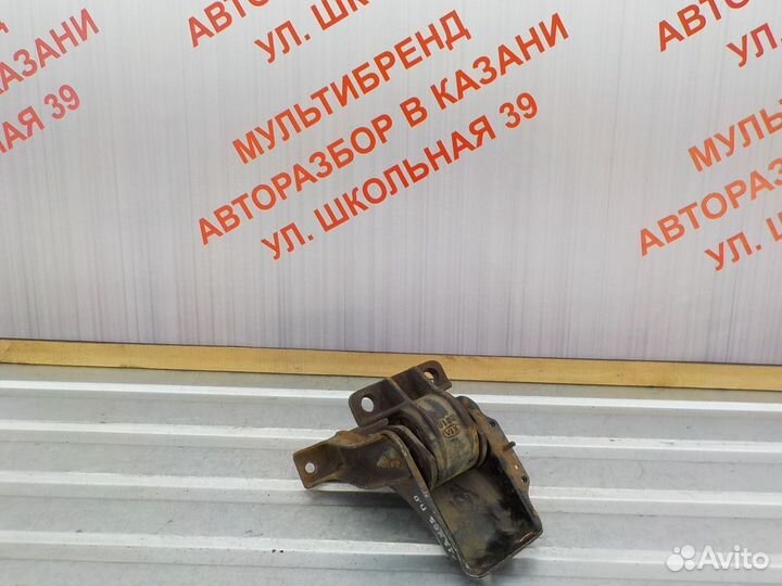 Кронштейн опора двигателя Киа Каренс 1 рестайл