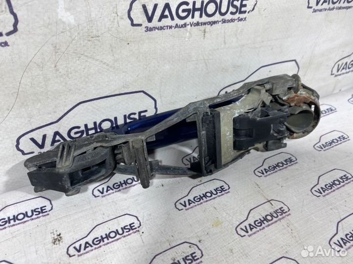 Ручка двери внешняя задняя левая Volkswagen Passat