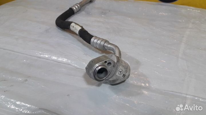 Трубка кондиционера Mercedes W212 W204 W207