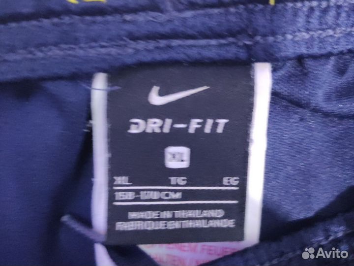 Спортивные шорты 3/4 nike dri fit 158-170