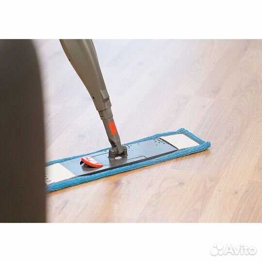 Швабра для мытья пола с распылителем Nordic Stream