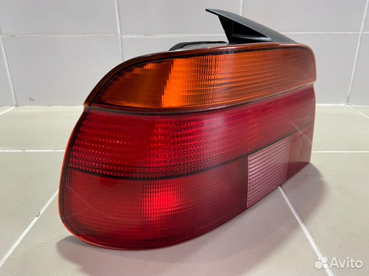 Фонарь задний левый BMW 5 E39