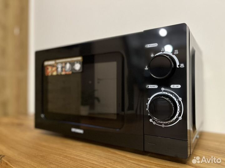 Микроволновая печь hyundai новая