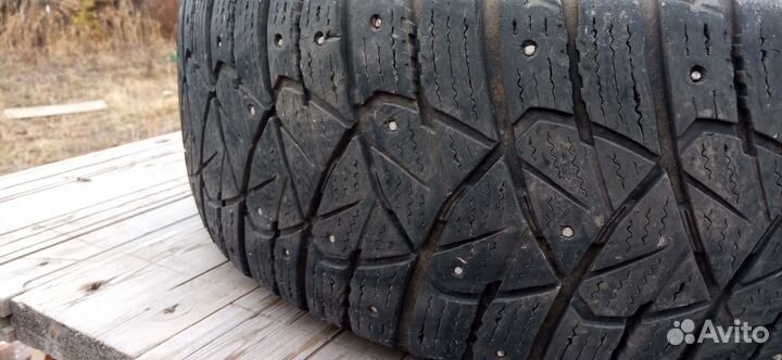 Goodyear Ultragrip 600 205/60 R16 96T