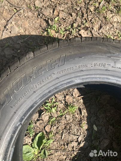 Viatti Strada Asimmetrico V-130 185/65 R15