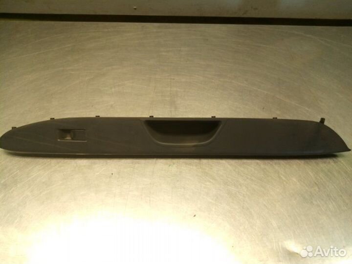 Кнопка стеклоподъемника задняя правая Suzuki Sx4