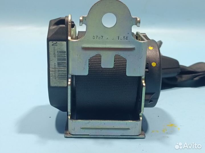 Ремень безопасности задний для Peugeot 301