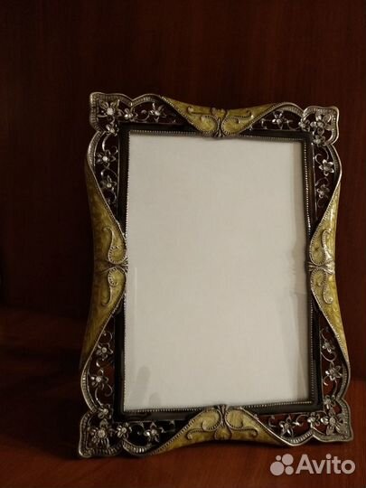 1.Рамка для фото. Новая 2.Стаканы. Новые