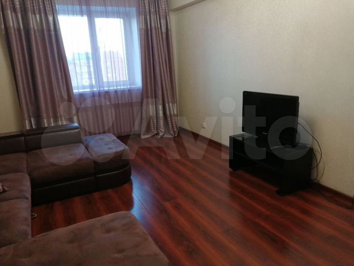 2-к. квартира, 70 м², 7/16 эт.