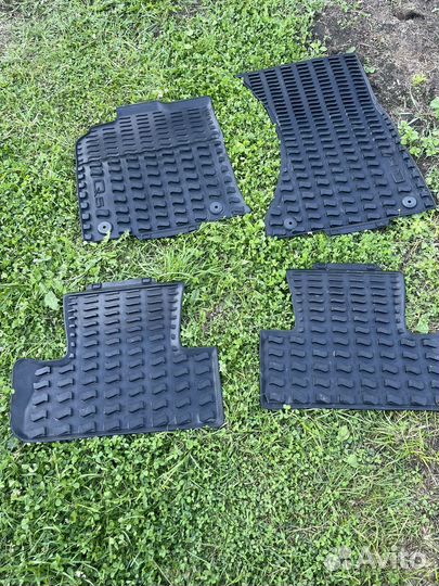 Резиновые коврики audi q5