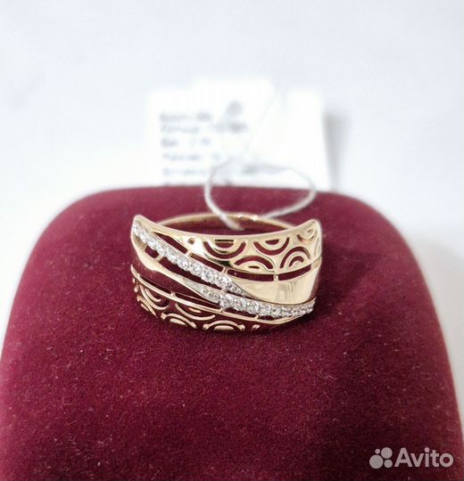 Золотое кольцо р.19 2.05гр