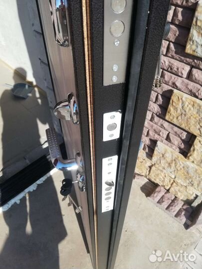 Дверь входная с терморазрывом Пальмира