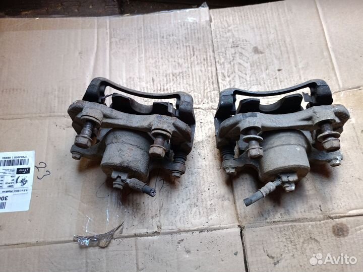 Передний суппорт Nissan Cefiro A33, Maxima VQ20