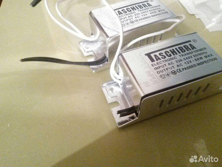 Трансформатор галогенных ламп 12 в +лампа подарок